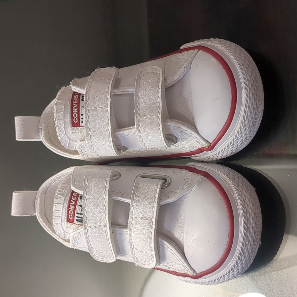 Converse Toddler US shoe size 4